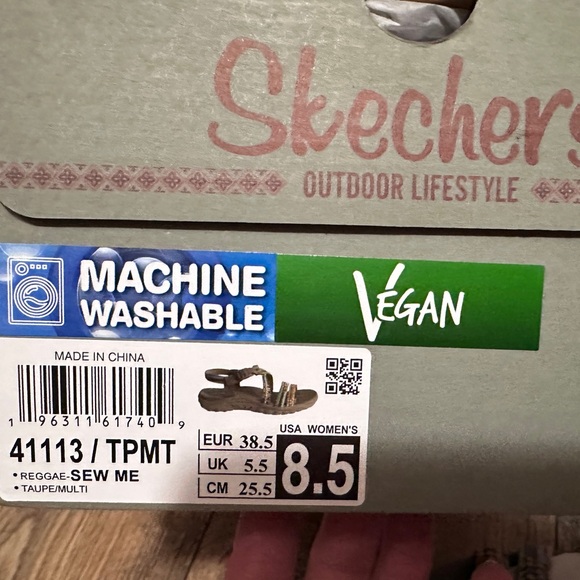 Skechers Multicolor Strappy Sandals Ladies Size 8.5 - Picture 3 of 16